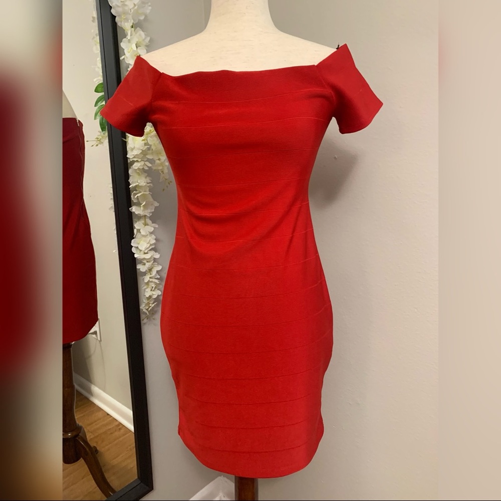Forever 21 Red Bodycon Dress